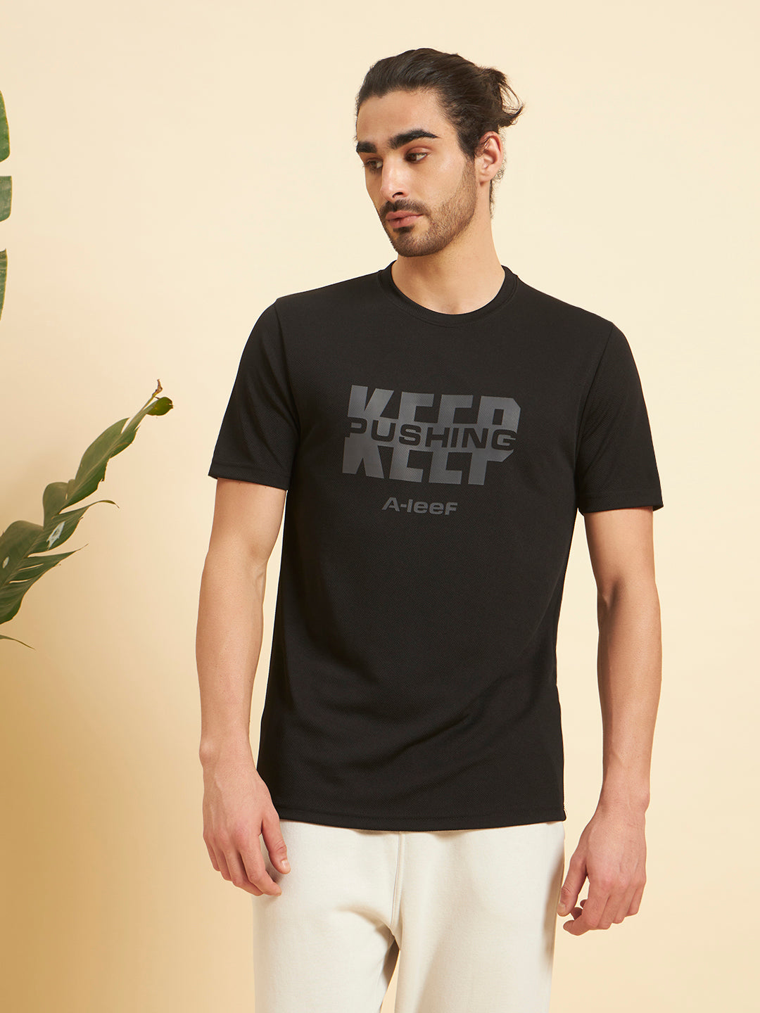 Black Keep Pushing Active Wear
