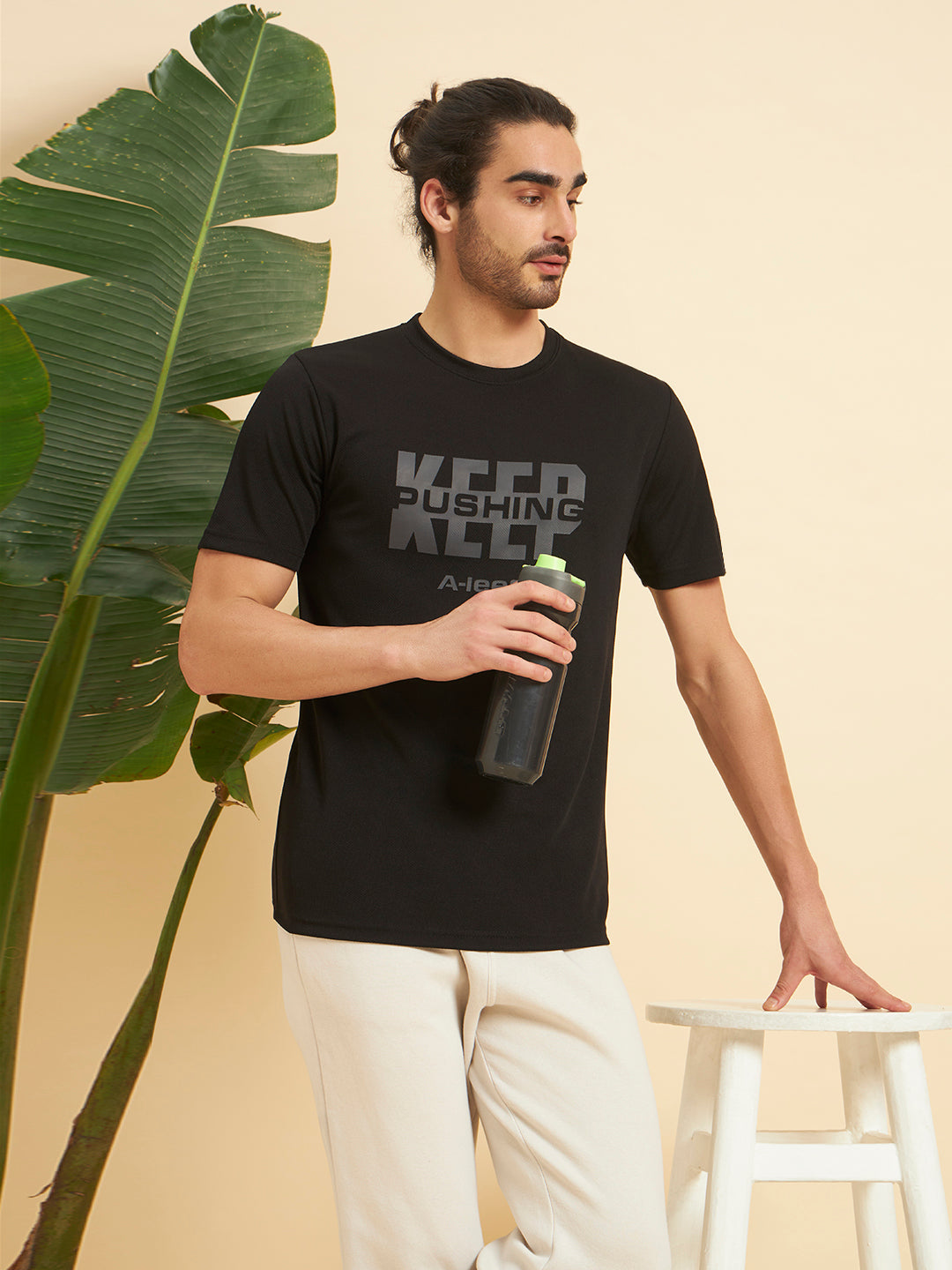 Black Keep Pushing Active Wear